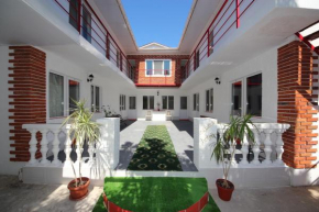 Guest House RedStar